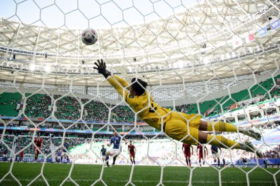 赛季展现出 赛季展现出